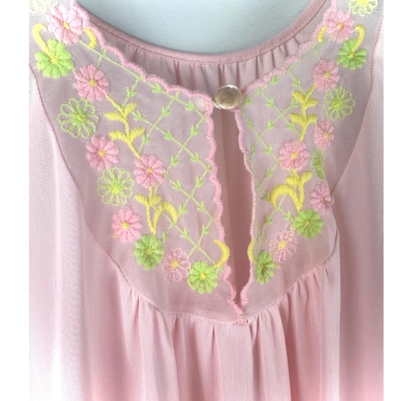 Vintage 1960’s ‘Sears’ Nylon Lingerie Sleep Dress in Pink with Flowers - S/M - Picture 3 of 10